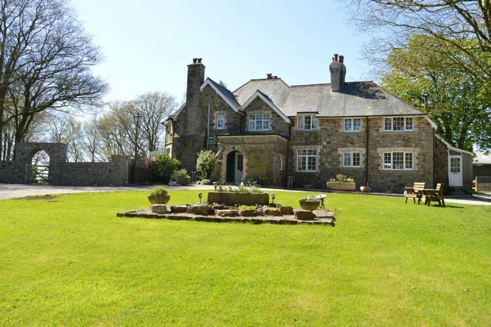 オークハンプトン Knole Farm Bed & Breakfast エクステリア 写真