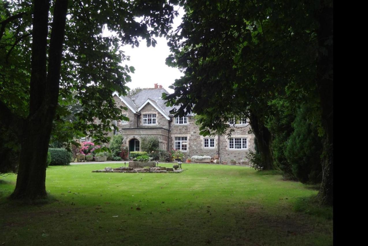 オークハンプトン Knole Farm Bed & Breakfast エクステリア 写真