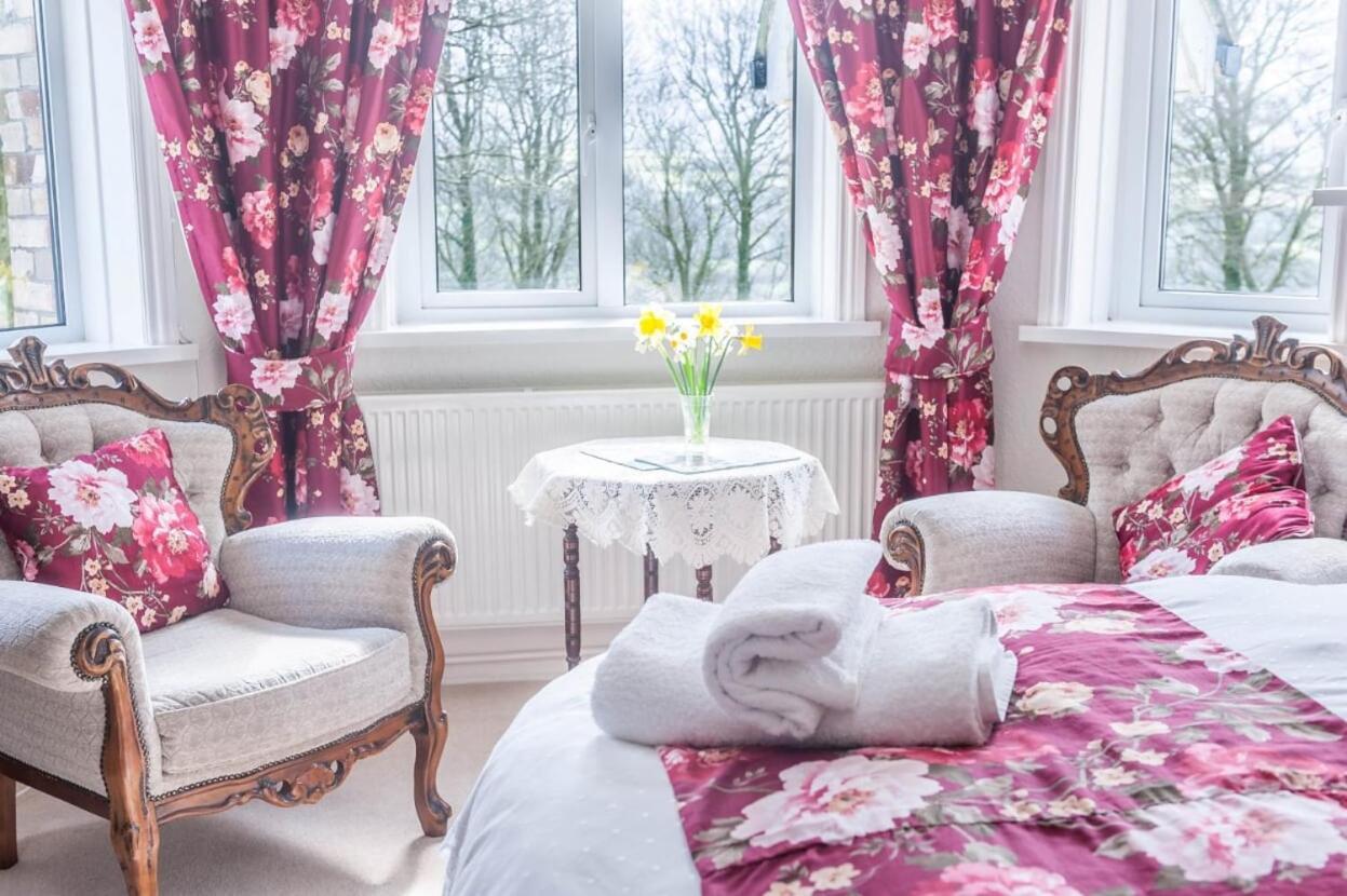オークハンプトン Knole Farm Bed & Breakfast エクステリア 写真